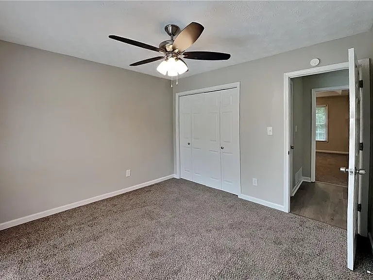 170 Sterling Dr — Photo 18