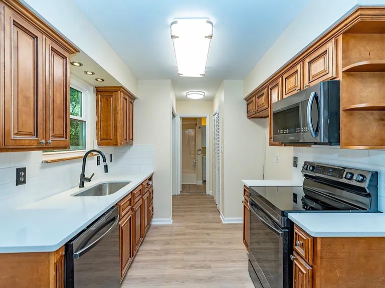 4865 Indian Valley Rd — Photo 9