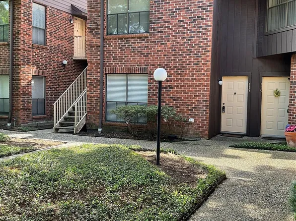 3100 Walnut Bend Ln APT 113, Houston, TX 77042