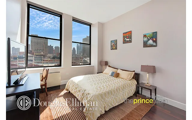 Sold by Douglas Elliman | media 28