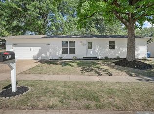 976 Armada Ct, Florissant, MO