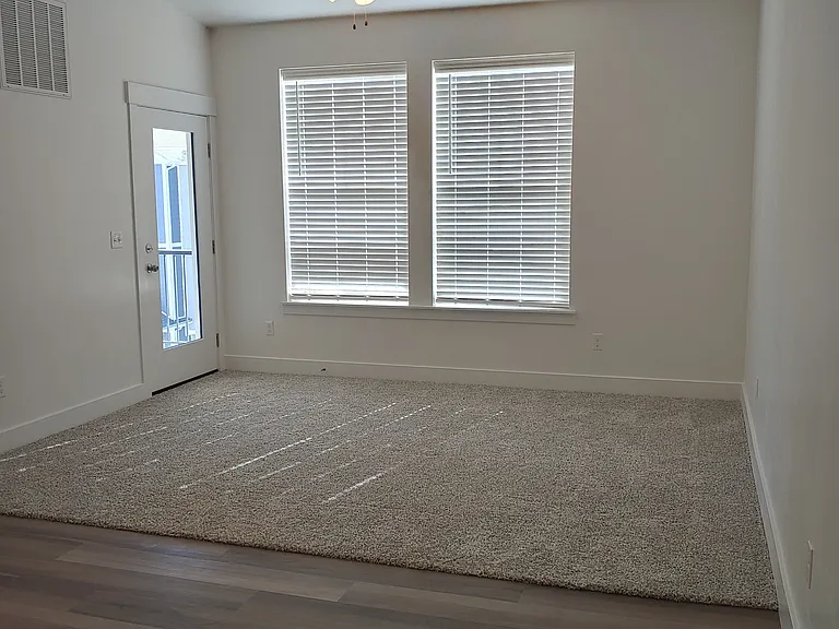 1816 N Eaglewood Dr #P303 — Photo 14