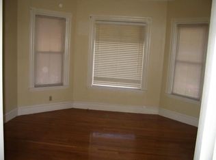 233 Atlantic St APT 1, Quincy, MA 02171