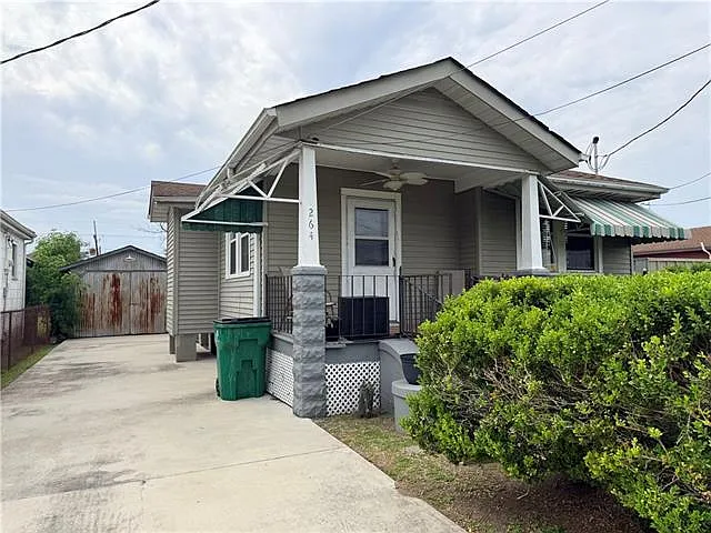 264 Avenue B