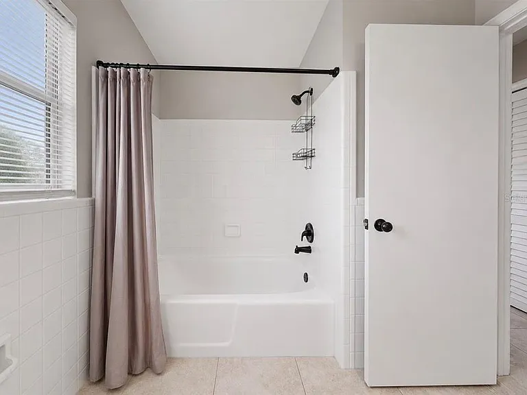 1725 Bikini Ct — Photo 27