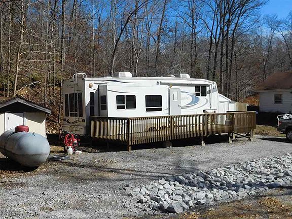 3rd image of 176 Anderson Shores Dr
