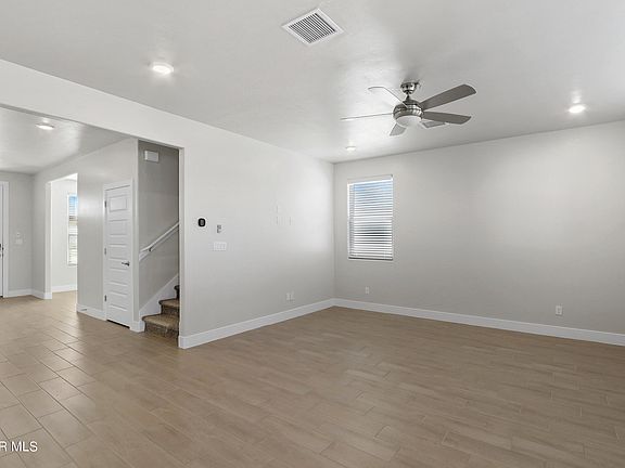3rd image of 2237 Sandstone Pl