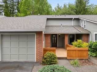 9172 SW Wilshire St, Portland, OR 97225