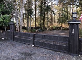 207 Olympic View Ave NE, Ocean Shores, WA 98569