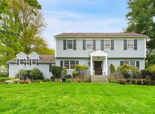 15 Quaker Ln, Chappaqua, NY 10514