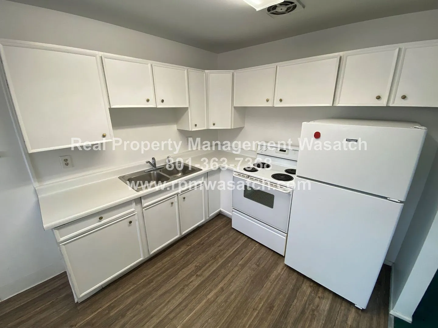 Come see This Charming 2 Bed 1.5 Bathroom Fourplex in Murray UT!! Half Off First Months Rent — Photo 4