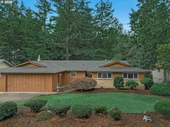 9816 SE King Way, Happy Valley, OR 97086