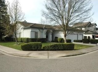 2417 Matthew Ln, Escalon, CA 95320