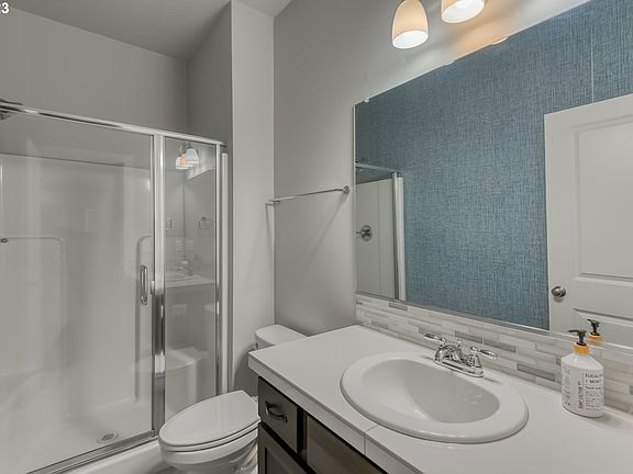 4th image of 14516 SE Garland Ln