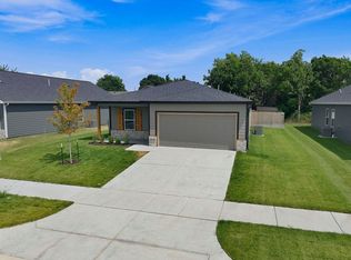 9510 E Creed St, Wichita, KS 67210