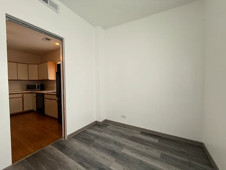 5024 N Meade Ave #1 — Photo 10