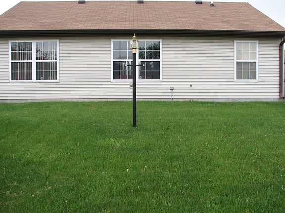 2nd image of 3301 Moccasin Ct