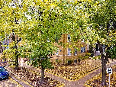5th image of 3701 N Hoyne Ave #M00r