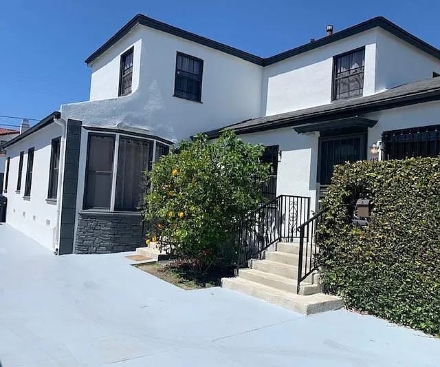 619 N Vista St — Photo 1
