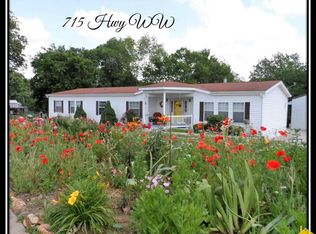 715 N High St, Osceola, MO 65785