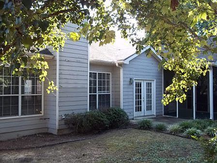 2nd image of 4029 Berwick Farm Dr
