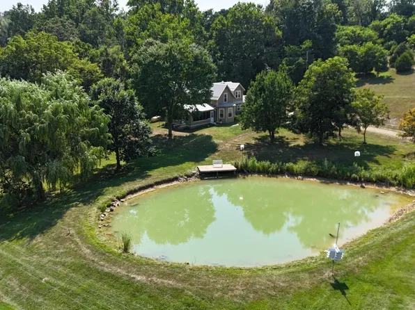 14882 Deer Park Rd, Pleasant Plain, OH 45162