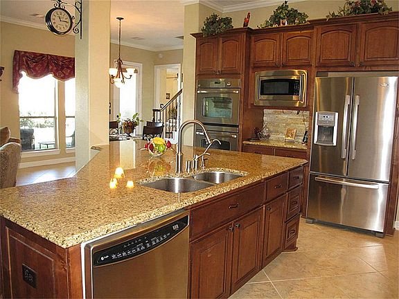 4th image of 4534 Estella Ct