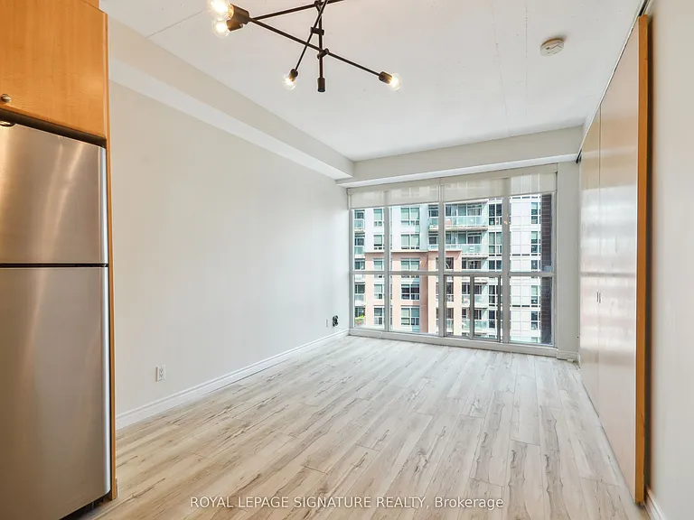 1 Shaw St #602 — Photo 7