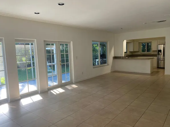7630 SW 53rd Pl, Miami, FL 33143