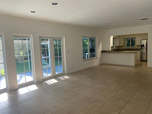 7630 SW 53rd Pl Photo 1