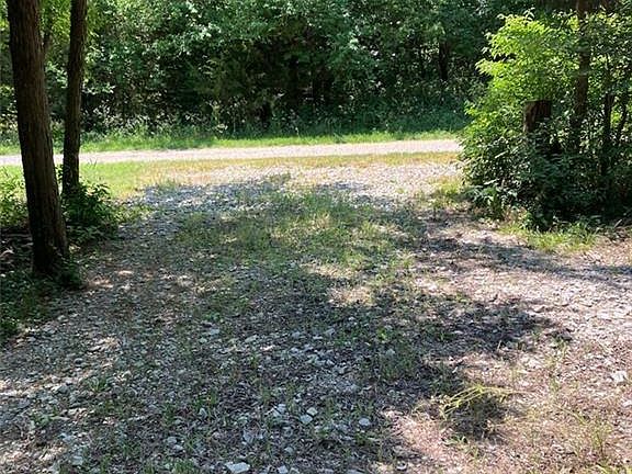 3rd image of 62 W Sugar Lake Dr
