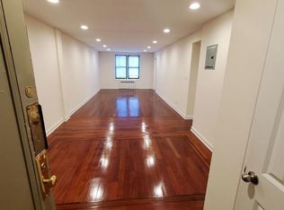42-42 80th St #3G, Elmhurst, NY 11373