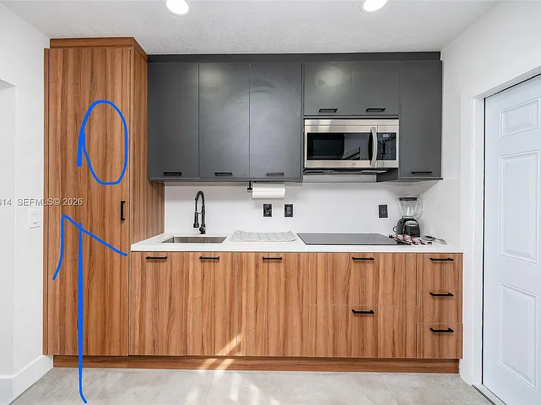 5505 NW 5th Ct #5507 — Photo 8