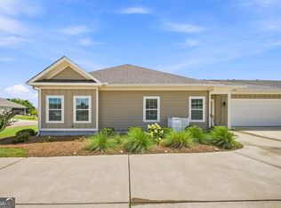 492 Nandina Ct, Warner Robins, GA 31088