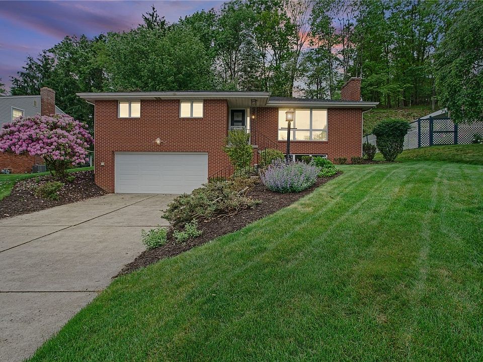 1st image of 1498 Parkview Dr