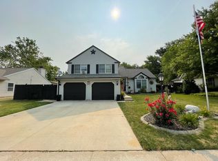 2006 Scottsdale Dr, Champaign, IL
