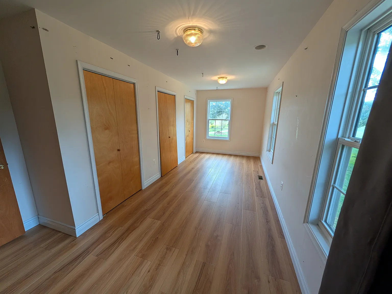 15951 Colwell Dr — Photo 3
