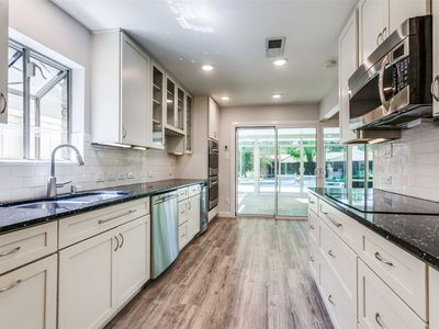 7715 La Cosa Dr, Dallas, TX, 75248