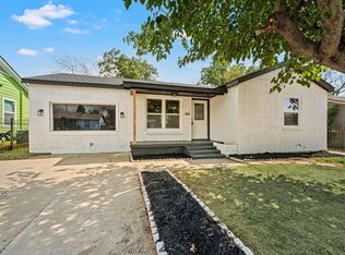 3855 Dowdell St, Fort Worth, TX 76119