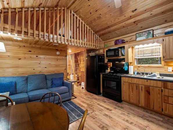 370-368 Varney Shore, Palermo, ME 04354