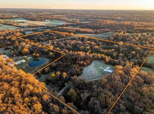 45 Angel Ln, Middletown, MO 63359