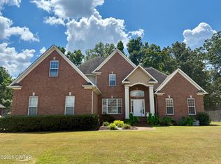 28 Beckford Cv, Jackson, TN 38305