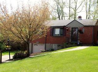 2509 Sylvania Dr, Bethel Park, PA 15102