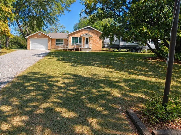 811 Central Rd, Horatio, AR 71842