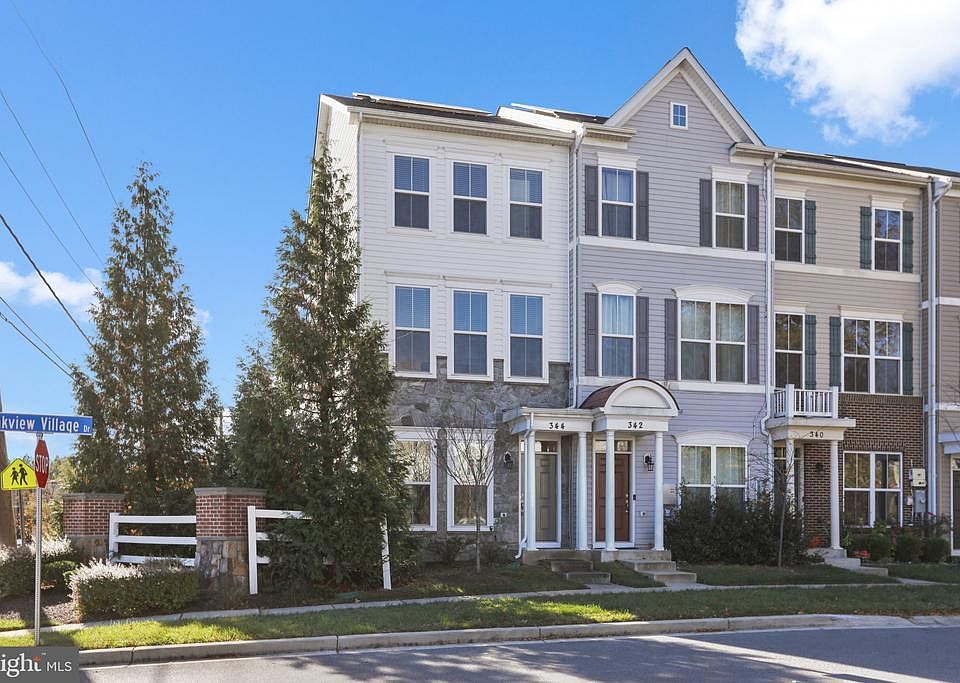 1st image of 344 White Oak Way Gln