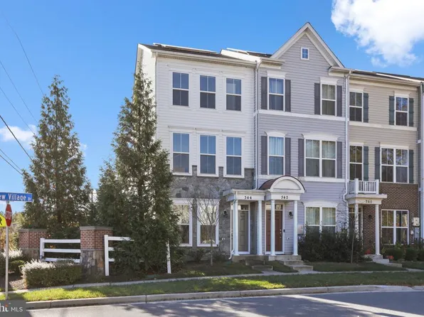 344 White Oak Way Gln, Burnie, MD 21061