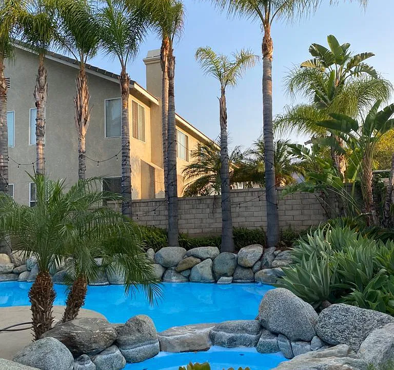 2550 Macbeth Ave