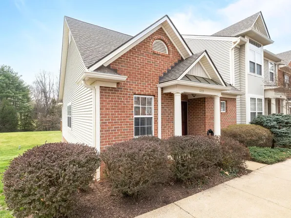 1033 Somer Chase Ct, Charlottesville, VA 22911