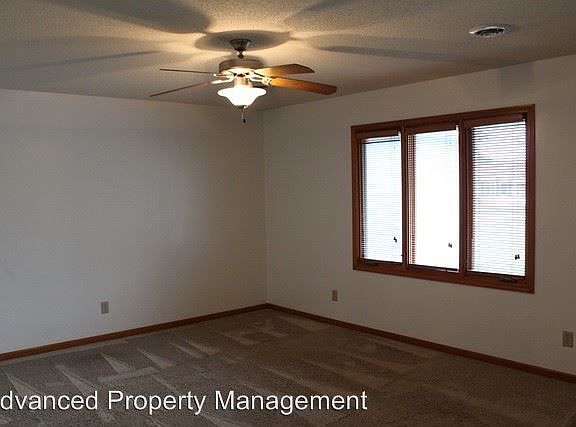 2nd image of 506 Clydesdale Dr