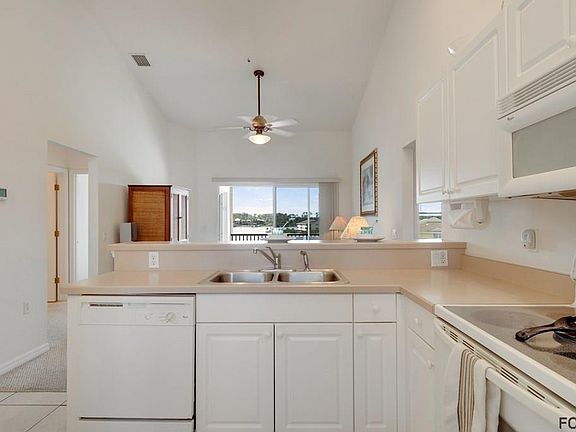5th image of 200 Marina Bay Dr Unit 304